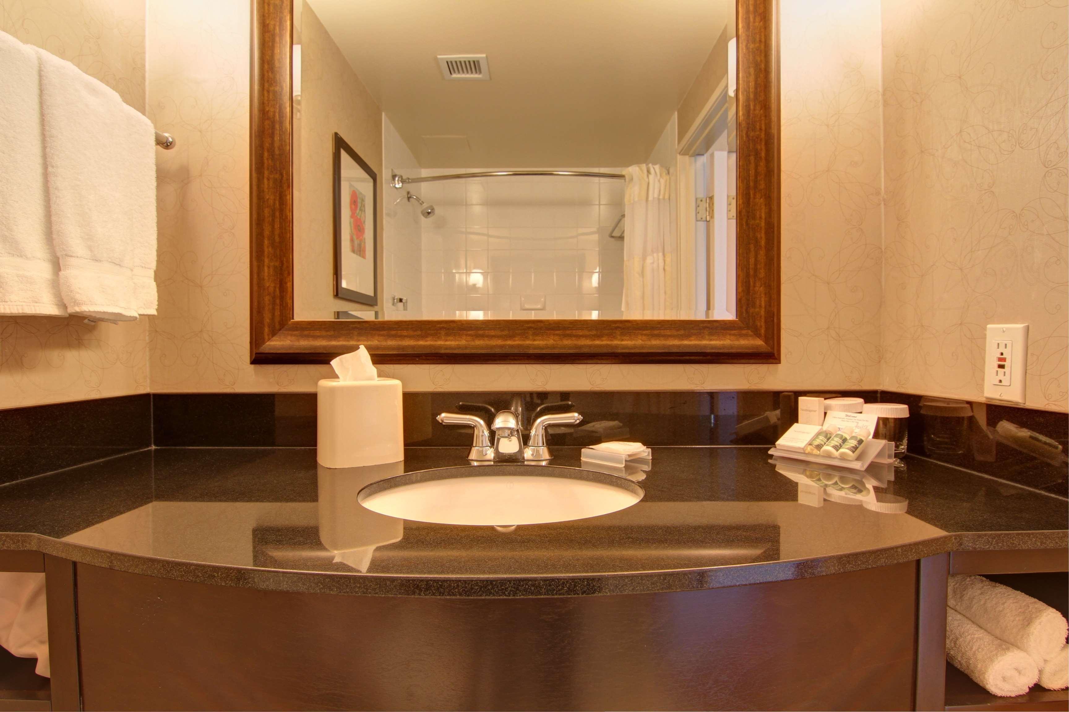 Hilton Garden Inn Calgary Airport Eksteriør billede