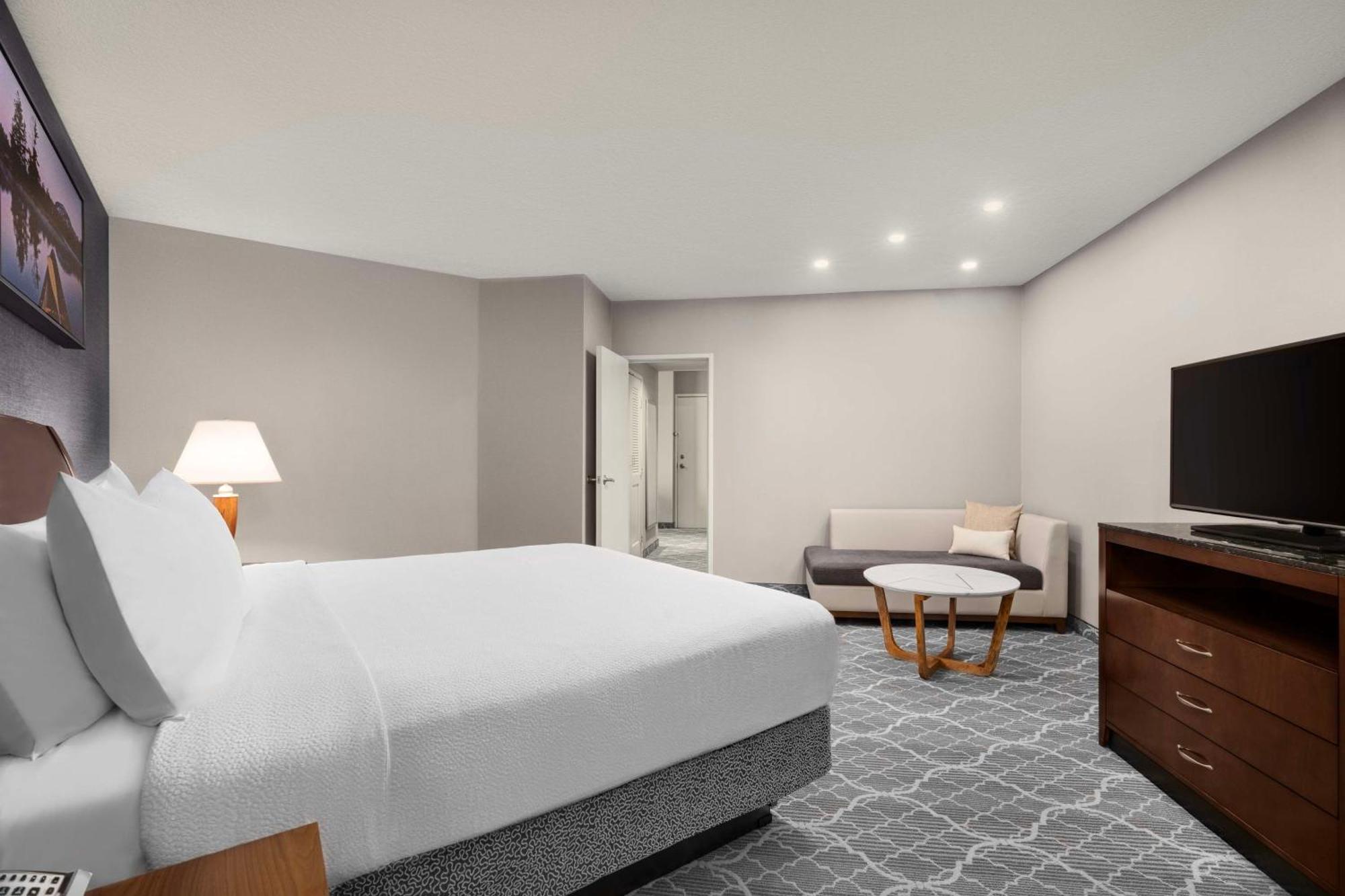 Hilton Garden Inn Calgary Airport Eksteriør billede